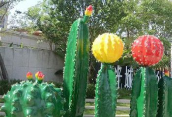 廣場仙人球雕塑