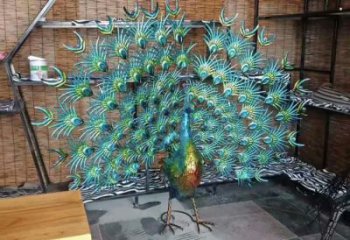 孔雀開屏雕塑廠家，彩繪仿真造型，不銹鋼孔雀雕塑