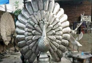 孔雀開屏雕塑廠家，景區案例，不銹鋼孔雀開屏雕塑選用