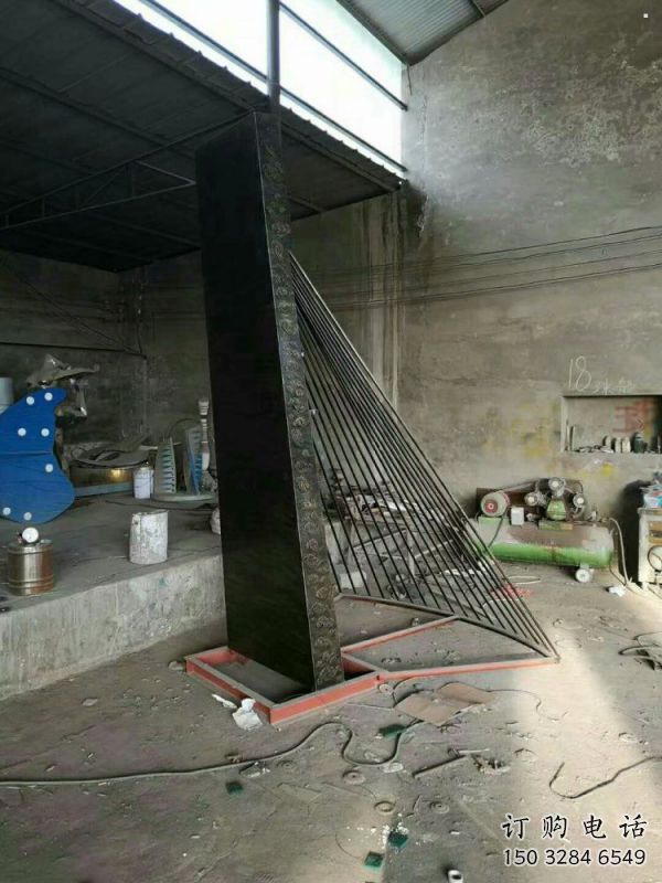 馬頭琴雕塑優(yōu)選，城市裝飾，不銹鋼馬頭琴雕塑訂做