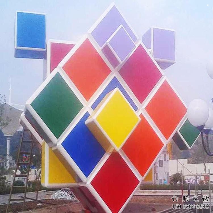 正方體雕塑優選，陸地擺件，不銹鋼正方體雕塑供應