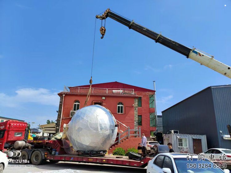 鏡面球雕塑制造商，戶外擺放，不銹鋼球雕塑供應(yīng)