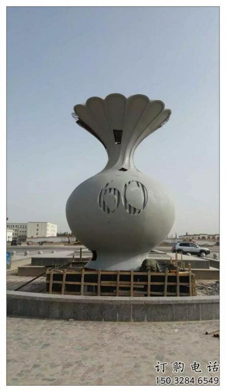 花瓶雕塑定做，城區小品，裝飾玻璃鋼花瓶雕塑定價
