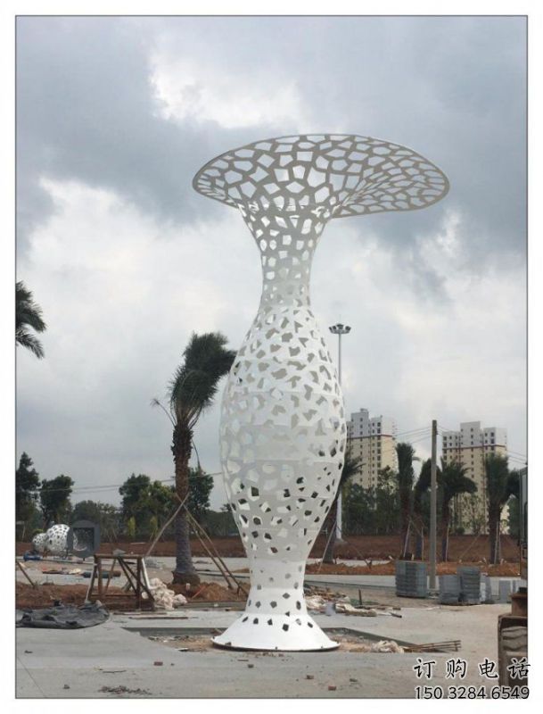 花瓶雕塑通用，陸地擺件，各類鏤空花瓶雕塑點擊