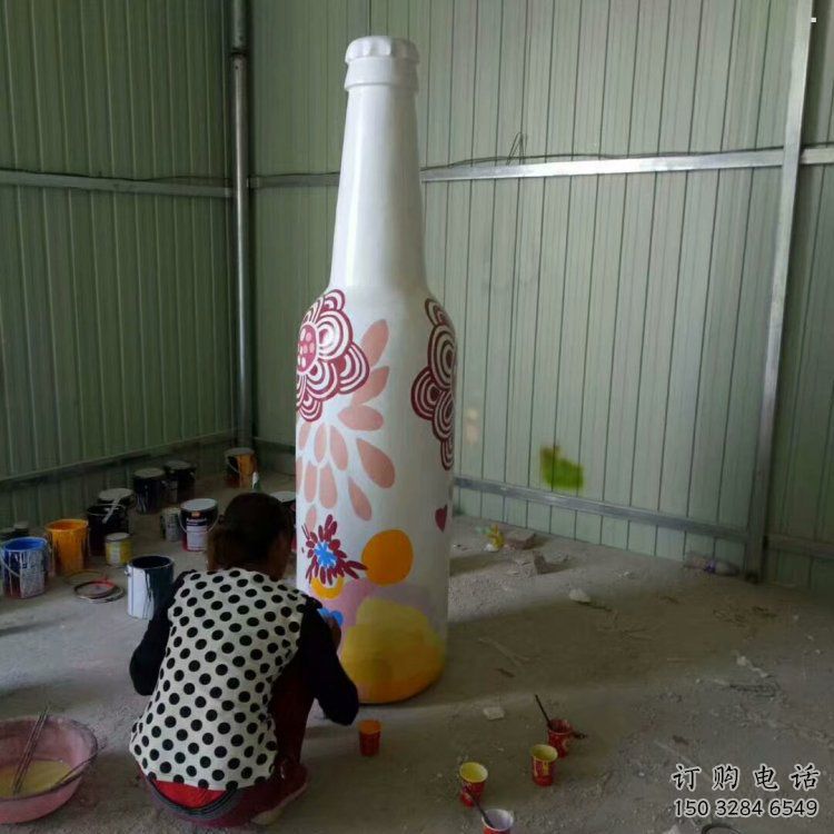 酒瓶雕塑