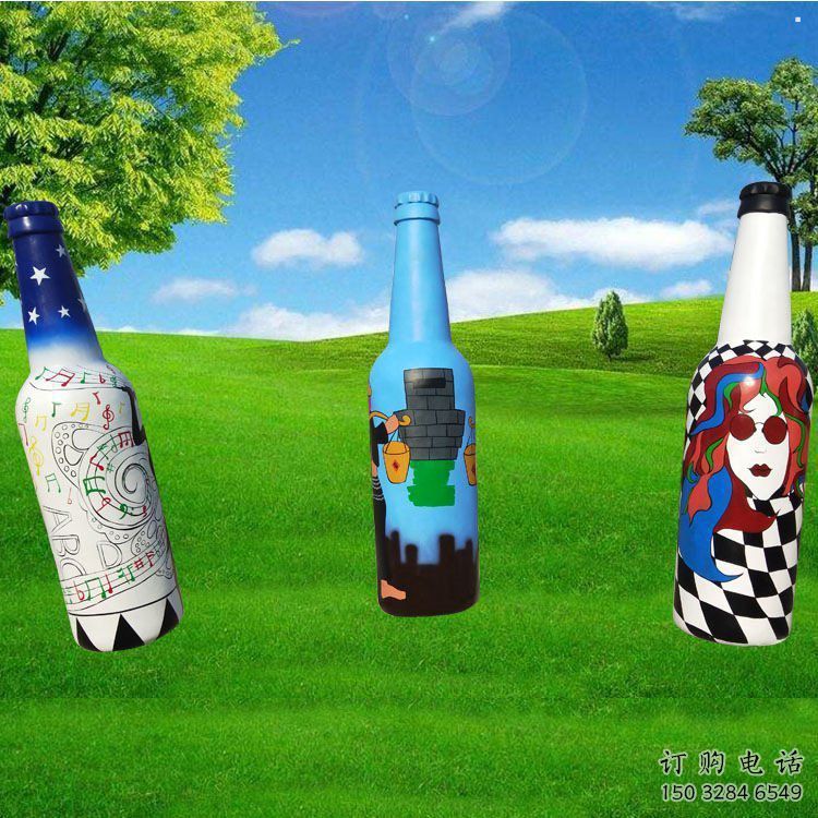 啤酒瓶雕塑承接，景區案例，玻璃鋼啤酒瓶雕塑承接
