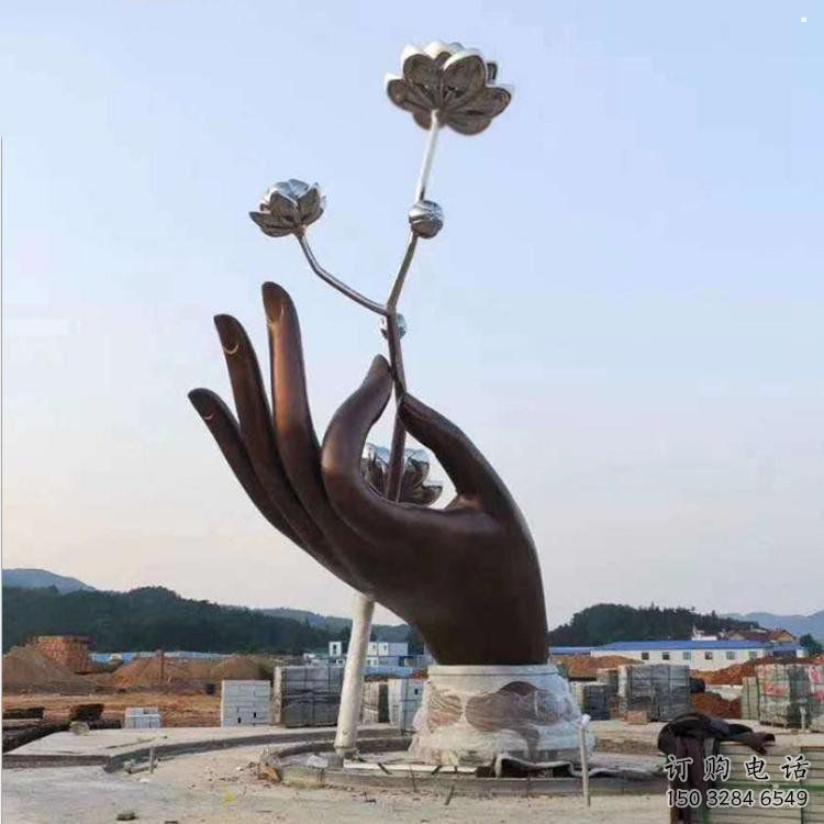 手拈花雕塑精選，室外軟裝，不銹鋼手拈花雕塑廠家