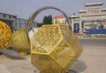 棱面球雕塑標(biāo)準(zhǔn)，景區(qū)案例，不銹鋼鏤空棱面球雕塑常用