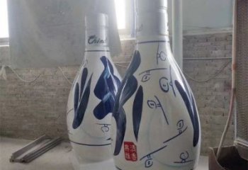 洋酒瓶雕塑通用，街頭雕塑，玻璃鋼洋酒瓶雕塑標準