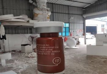 瓶子雕塑批發(fā)，景觀雕塑，主題玻璃鋼藥瓶子雕塑標(biāo)準(zhǔn)