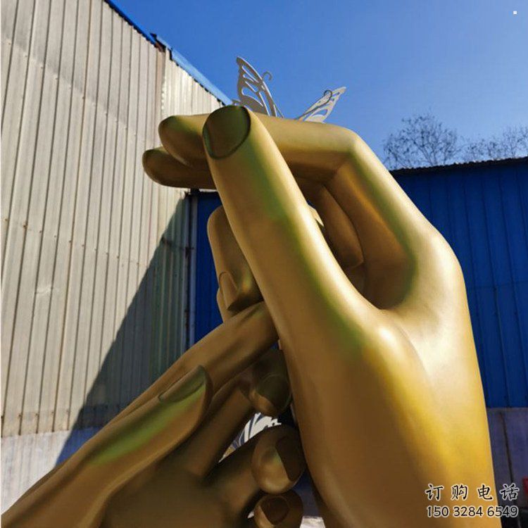 握手雕塑精選，街景小品，不銹鋼握手雕塑指用廠家