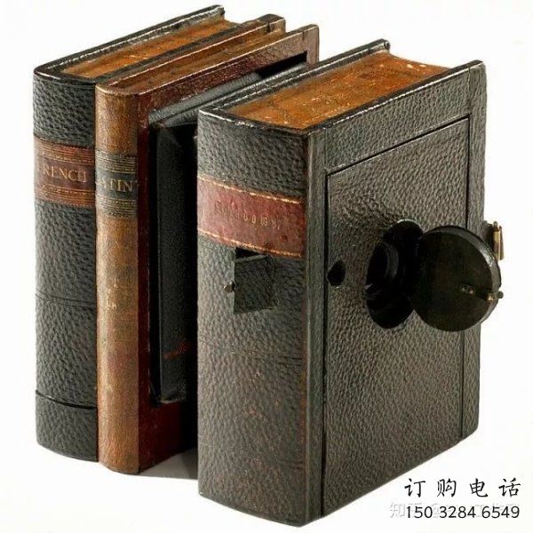 銅書籍雕塑廠家，金屬組合，銅書籍雕塑定做