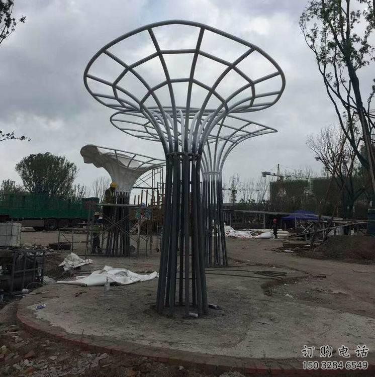 遮陽樹雕塑制造，鏤空雕塑，不銹鋼遮陽樹雕塑廠家