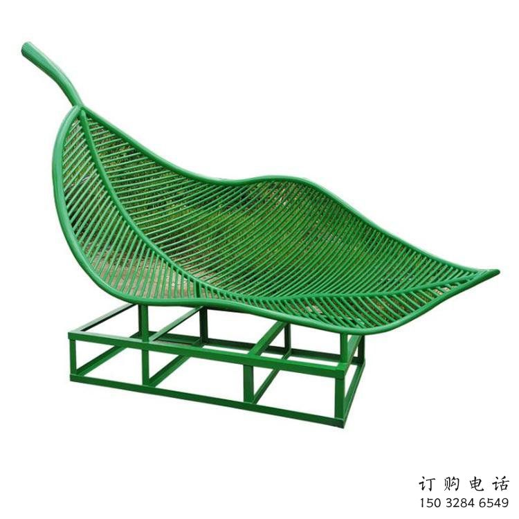 藝術樹葉雕塑定制，景觀雕塑，不銹鋼烤漆樹葉雕塑廠家