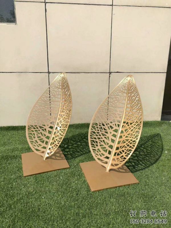 鏤空樹葉雕塑精選，陸地擺件，各類鐵藝樹葉雕塑廠家