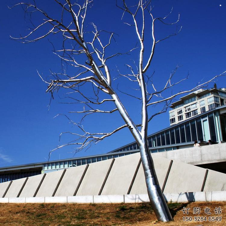 樹干雕塑定做，公園小品，不銹鋼樹干雕塑點擊