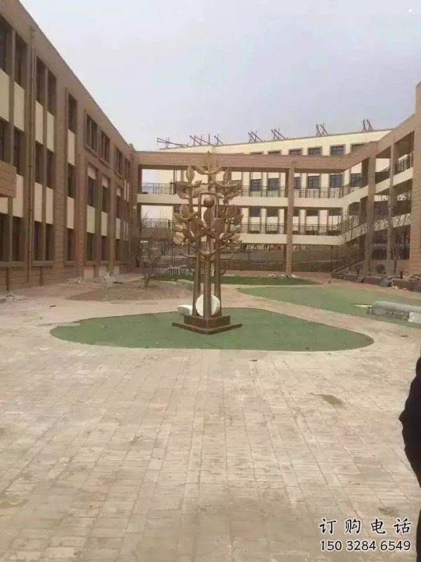 發財樹雕塑供應，靜態雕塑，不銹鋼發財樹雕塑定制