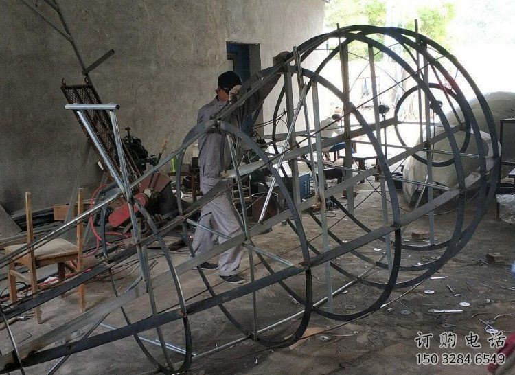 水滴雕塑標(biāo)準(zhǔn)，廣場(chǎng)雕塑，鏡面水滴雕塑供給