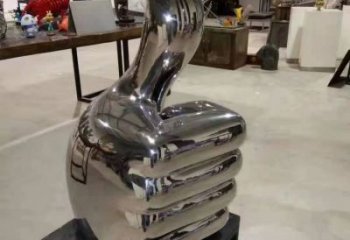 創(chuàng)意拳頭雕塑