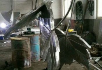 楓葉雕塑指用，景觀雕塑，不銹鋼楓葉雕塑點(diǎn)擊