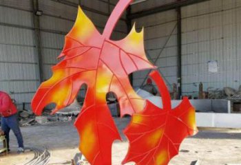 彩繪楓葉雕塑通用，花園小品，不銹鋼烤漆楓葉雕塑優(yōu)價(jià)