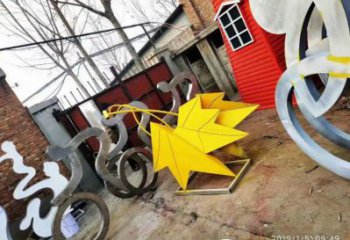 楓葉雕塑訂做，景區(qū)雕塑，烤漆楓葉雕塑廠家定價(jià)