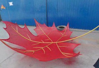 鏤空楓葉雕塑制造，歐式風格，鐵藝楓葉雕塑定制廠家