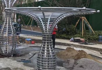 遮陽樹雕塑，彩鋼制作，景觀鏤空遮陽樹雕塑優(yōu)價(jià)