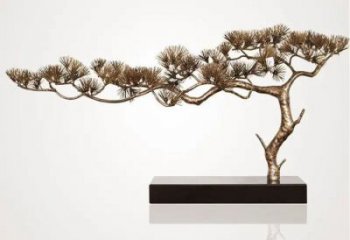 室內(nèi)松樹雕塑