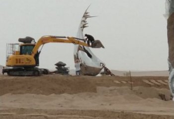 水滴雕塑標志供需，透雕系列，鏡面水滴雕塑制造商