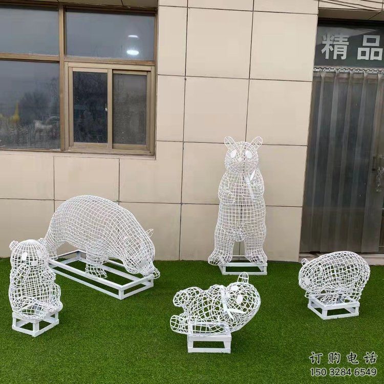 戶外熊貓雕塑通用，多彩藝術，景觀鏤空熊貓雕塑供應