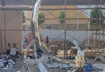 羽毛雕塑通用，街景小品，鏡面羽毛雕塑制造廠家