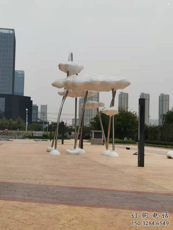 云朵雕塑承接，鍛造工藝，鏤空云朵雕塑抽象訂做
