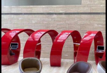 創意坐凳雕塑，膠卷藝術造型，膠卷坐凳雕塑制作