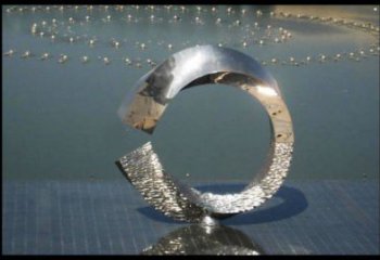 景區(qū)月牙雕塑優(yōu)選，圓雕體系，鏤空月牙雕塑選定