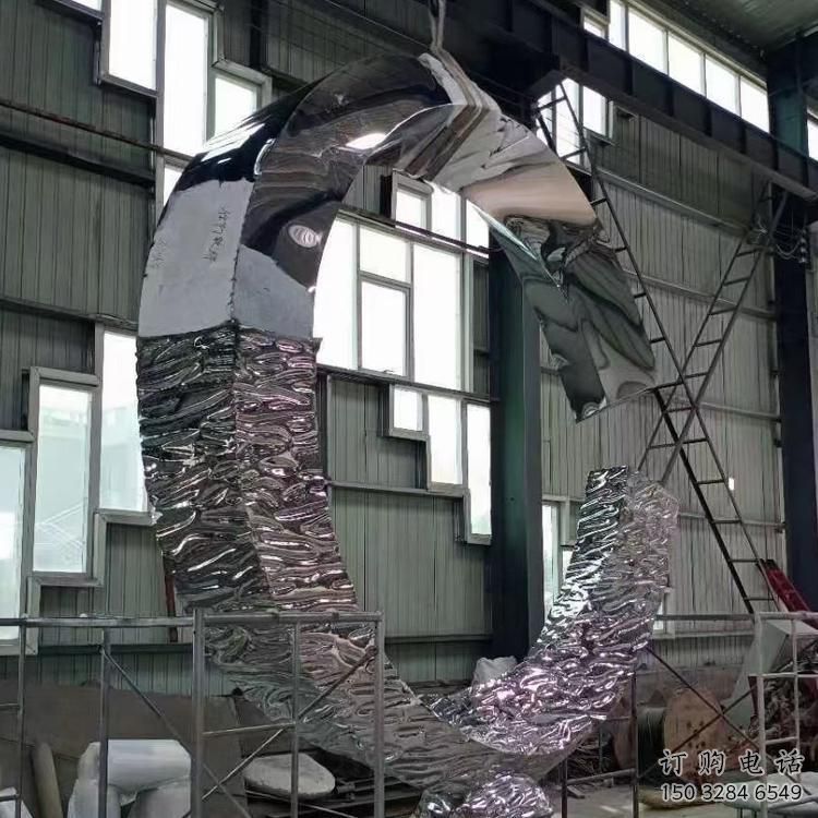 圓環雕塑展品，室外軟裝，展示不銹鋼圓環雕塑訂做