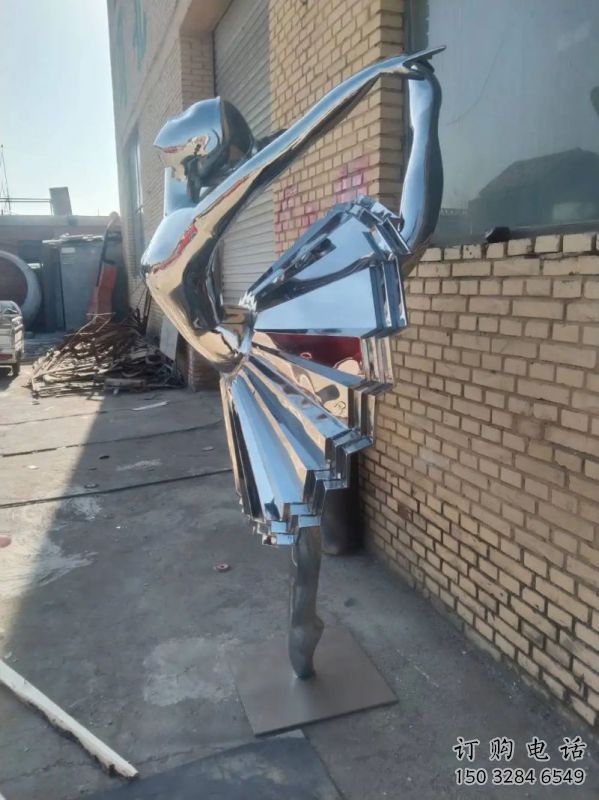 舞者雕塑預定，露天雕塑，廣場圓環(huán)舞者雕塑制作