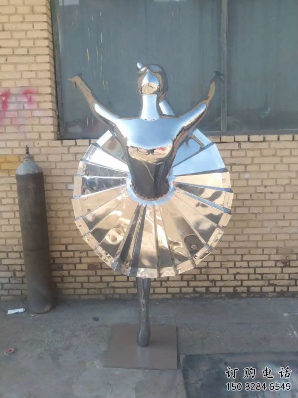 舞者雕塑制造商，美陳雕塑，小品圓環(huán)舞者雕塑訂做