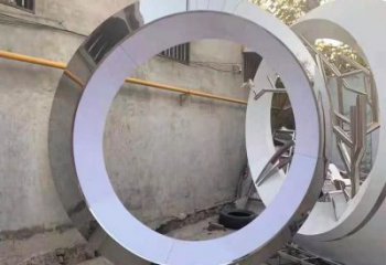 圓環雕塑定制制造，歐式風格，不銹鋼圓環雕塑供給