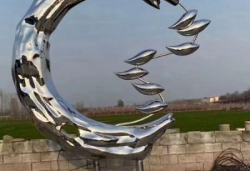 金魚雕塑供應，多彩藝術，別墅圓環(huán)金魚雕塑供求