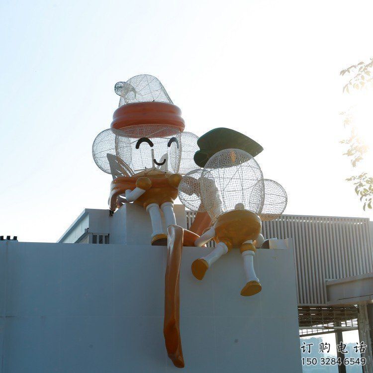 鏤空卡通雕塑服務(wù)商，美陳雕塑，鐵藝卡通雕塑訂做廠家