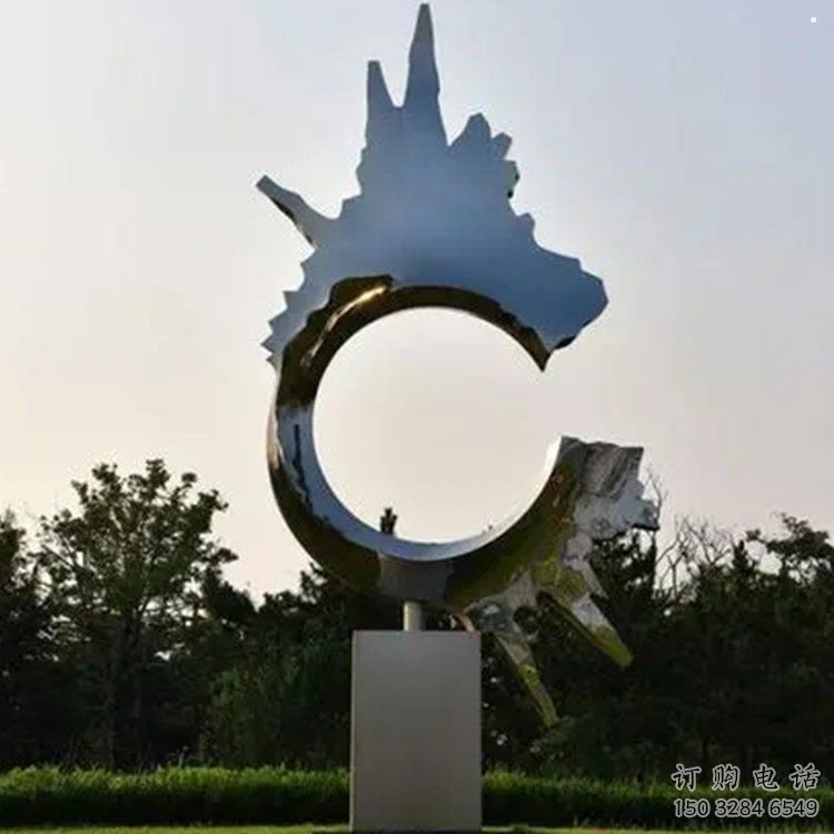 車輪雕塑定價，街頭雕塑，烤漆車輪雕塑定價