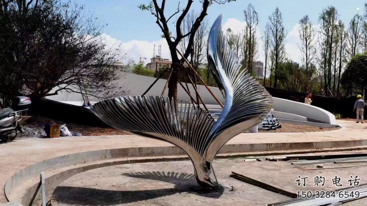 鳥翅雕塑訂做供需，景區雕塑，不銹鋼鳥翅雕塑定價