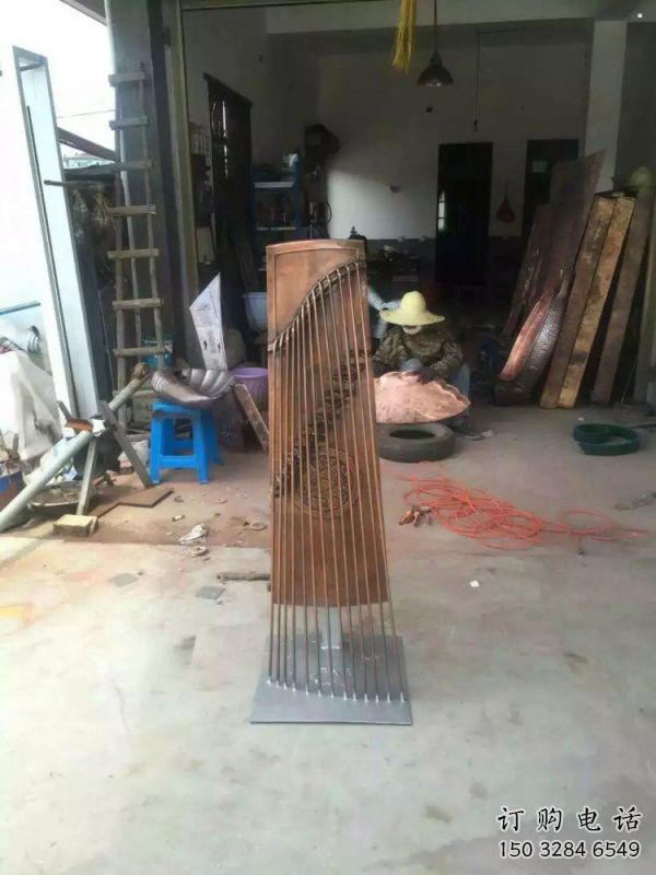 銅鼓雕塑承接，景區(qū)案例，現(xiàn)代銅鼓雕塑承接