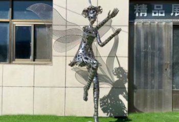 合肥現(xiàn)代鏤空舞者雕塑承接，歐式風(fēng)格，鐵藝跳舞雕塑精選