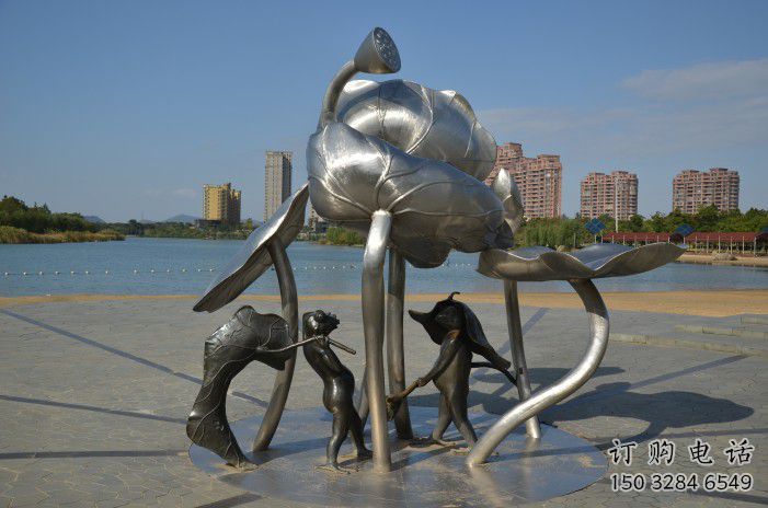 深圳蓮蓬嬉戲雕塑，城市植物景觀雕塑，不銹鋼鏡面效果