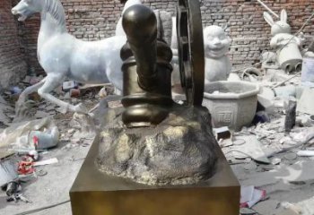 晉安公園錘子雕塑