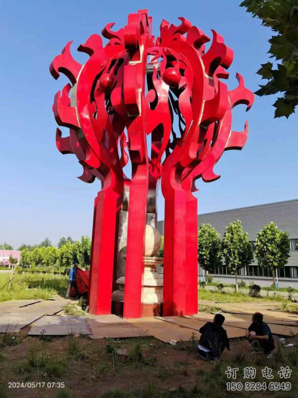 西湖火球雕塑，精神堡壘火球雕塑落地展示