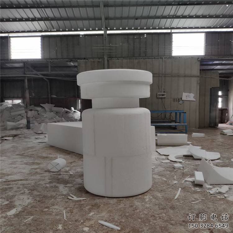 瀘州仿真藥瓶雕塑，美陳藝術(shù)類，玻璃鋼藥瓶子雕塑廠家