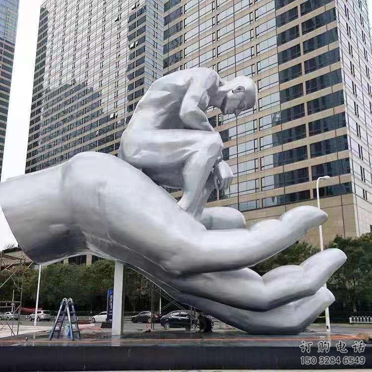 遂寧沉思者雕塑，景觀雕塑，手托人物雕塑廠家提供